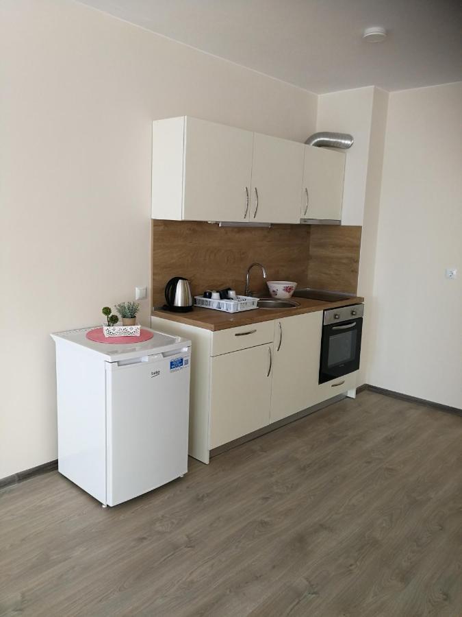 Donchevi Apartments Primorsko Dış mekan fotoğraf